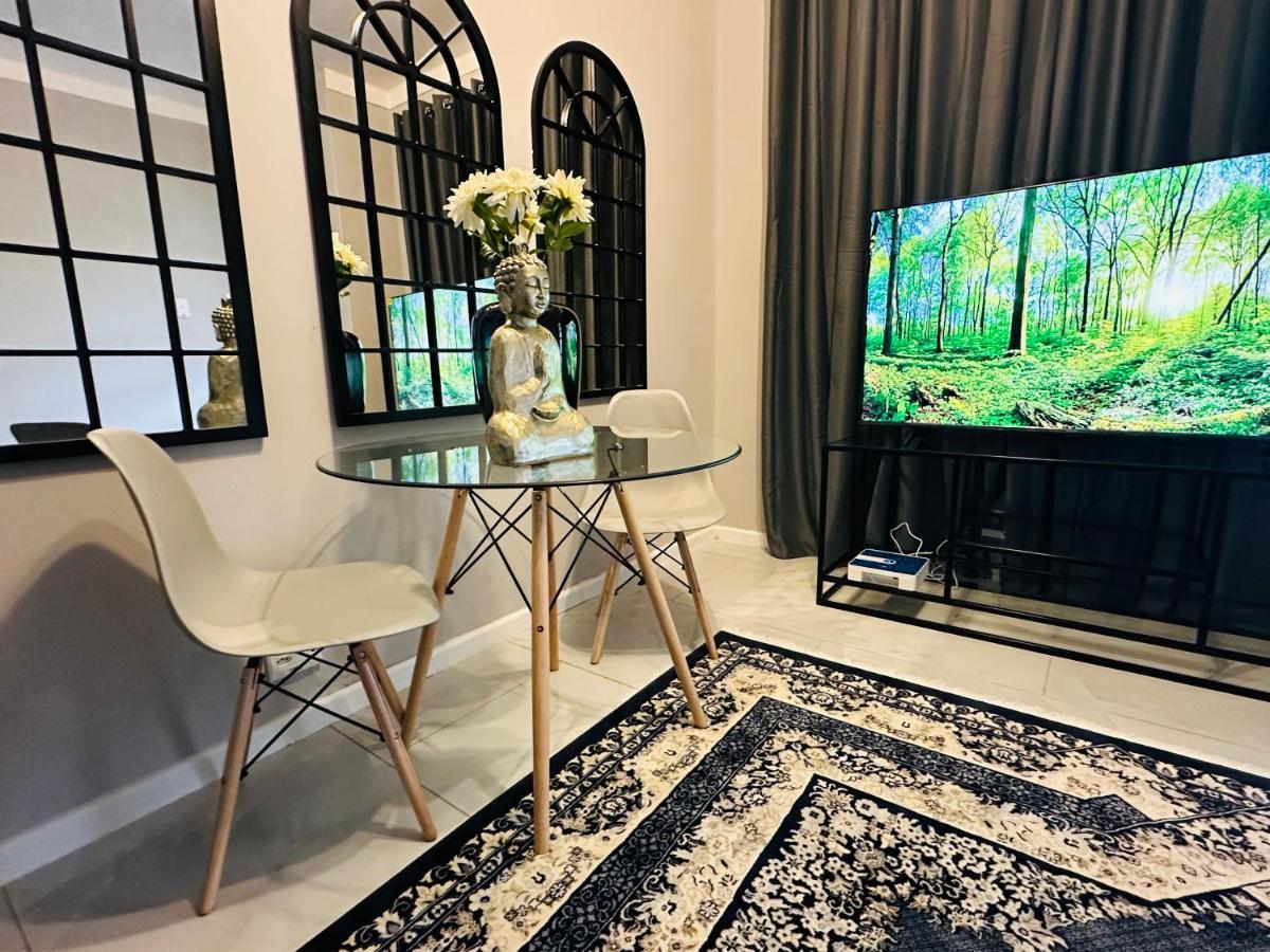 Nederburg, Sea Point, 2 Bed Apt - New Kaapstad Buitenkant foto