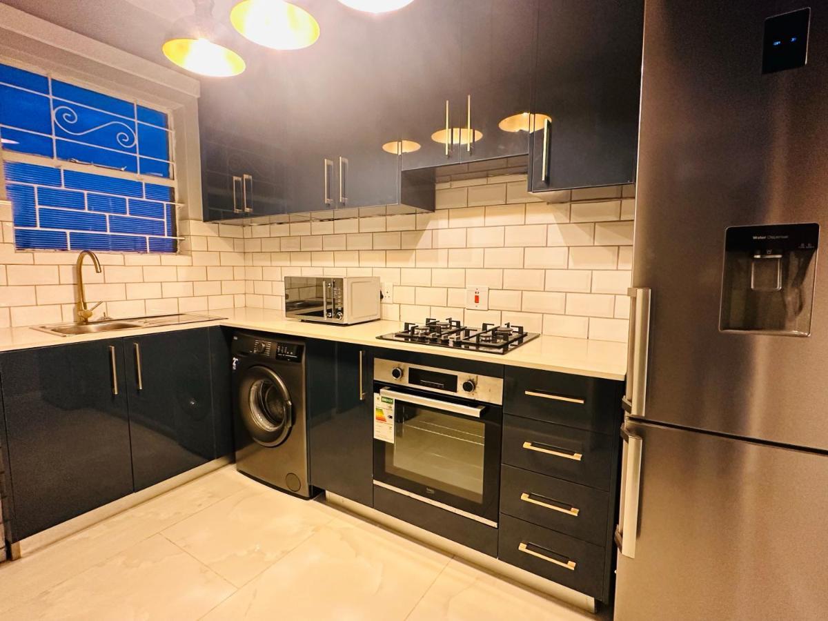 Nederburg, Sea Point, 2 Bed Apt - New Kaapstad Buitenkant foto