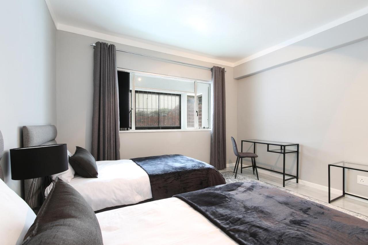 Nederburg, Sea Point, 2 Bed Apt - New Kaapstad Buitenkant foto