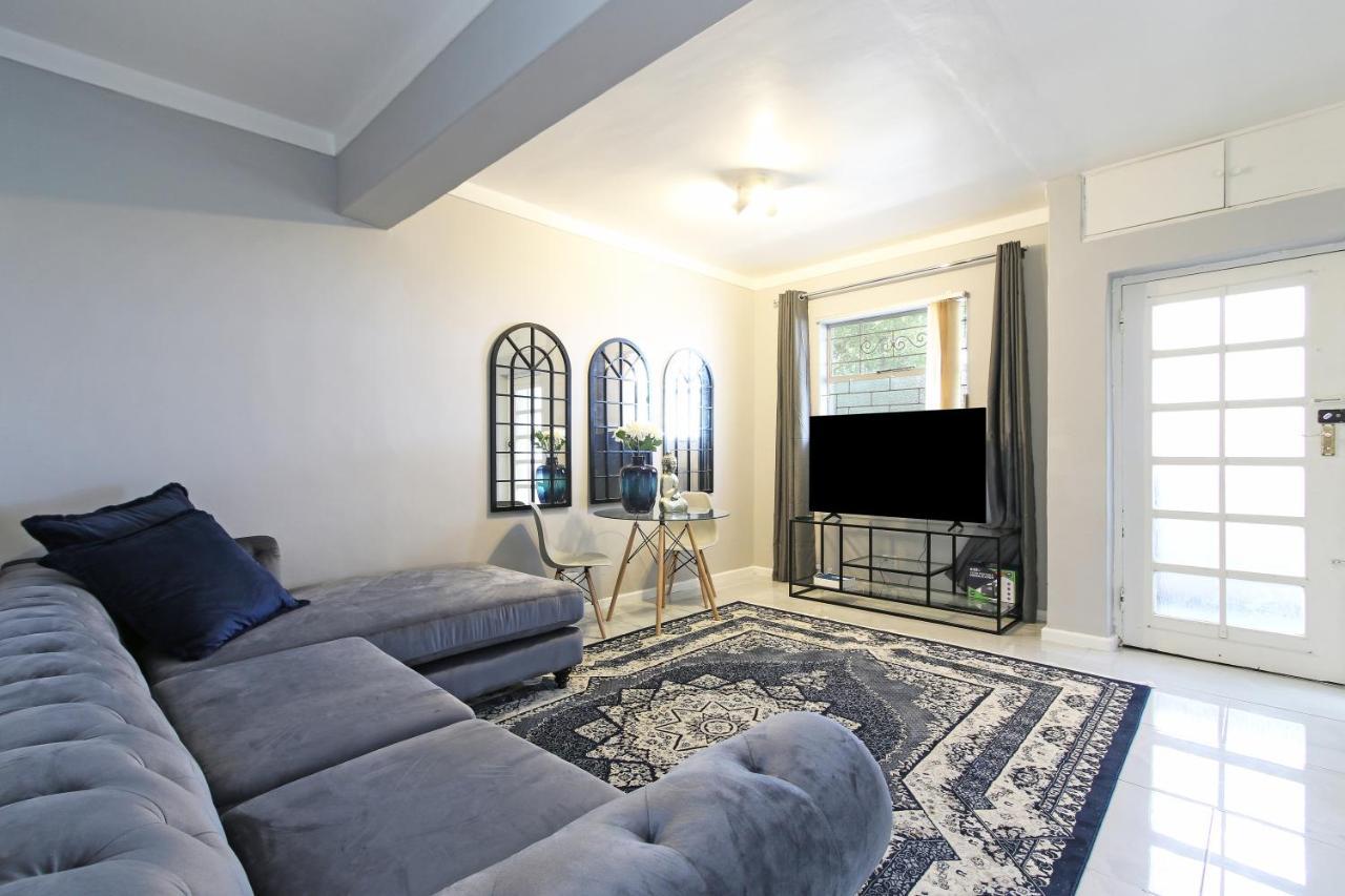Nederburg, Sea Point, 2 Bed Apt - New Kaapstad Buitenkant foto